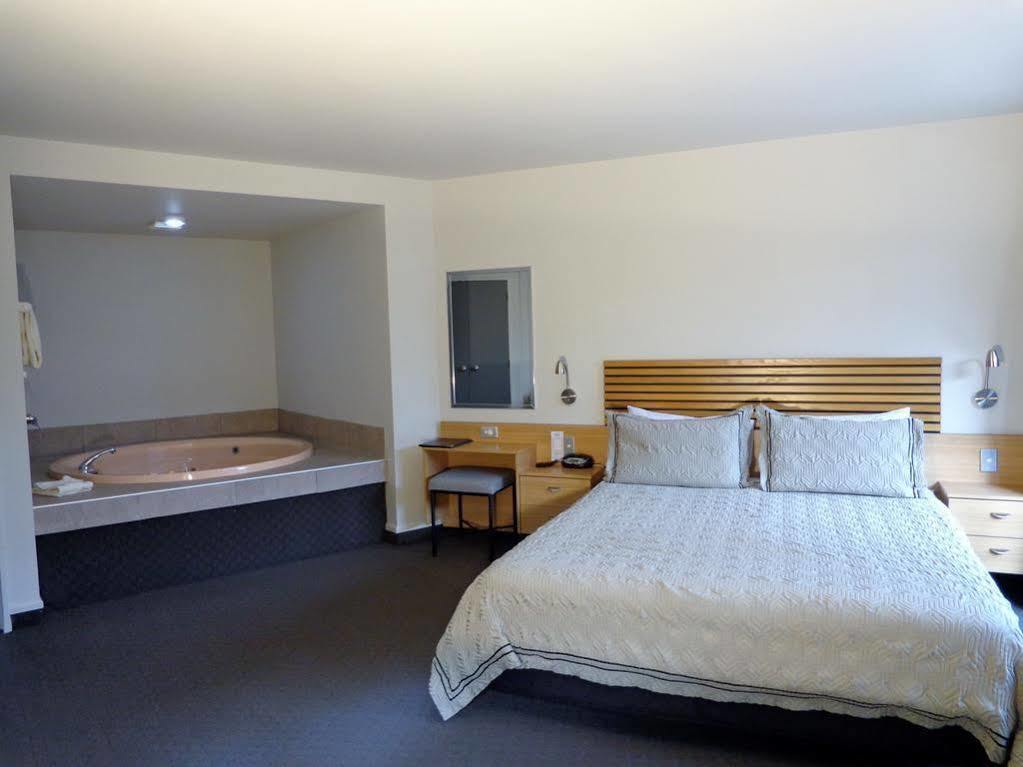 Clearwater Motor Lodge Taupo Eksteriør bilde